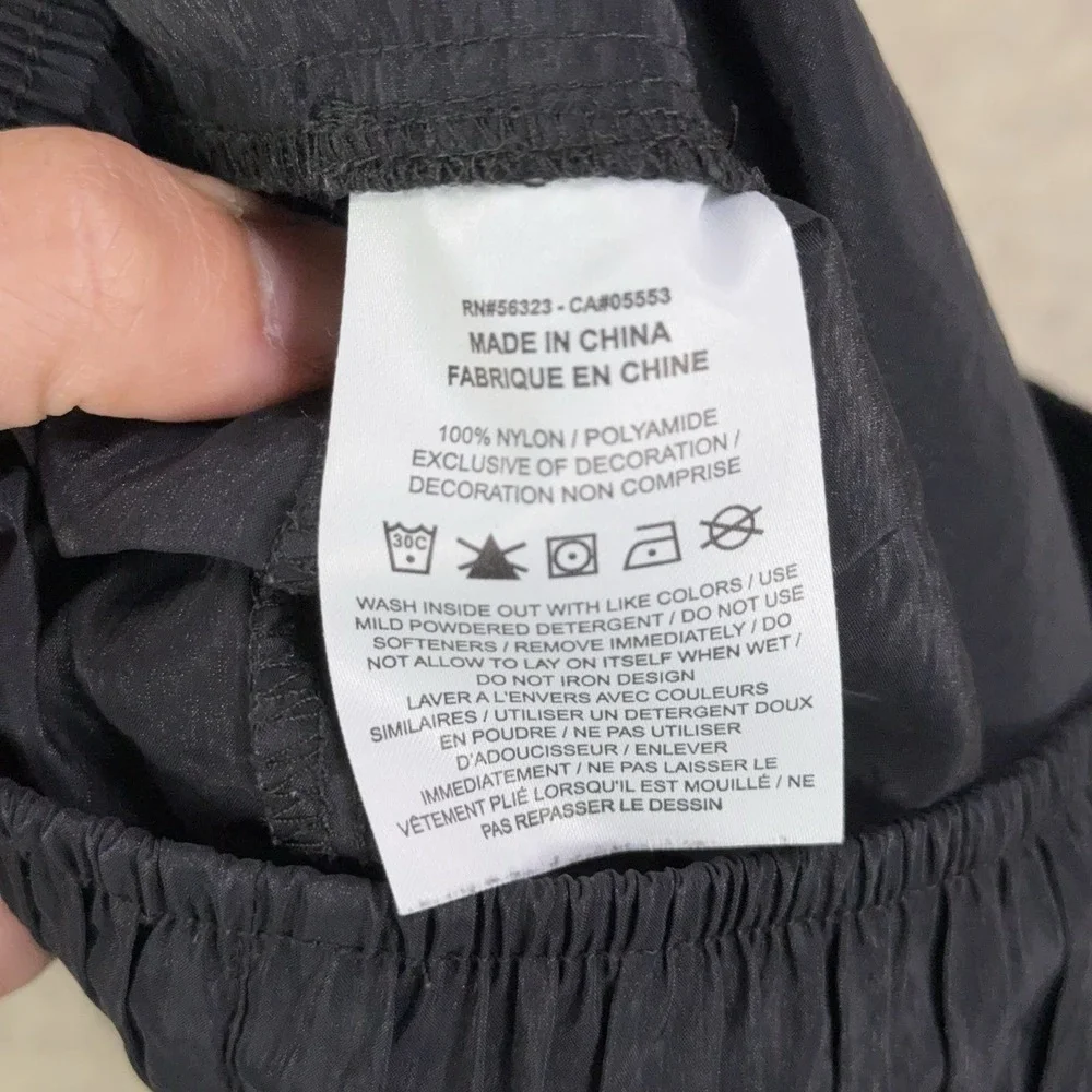 Jordan 23 Engineered Utility Cargo Shorts Loose Mens M Black Nylon CN7298-011